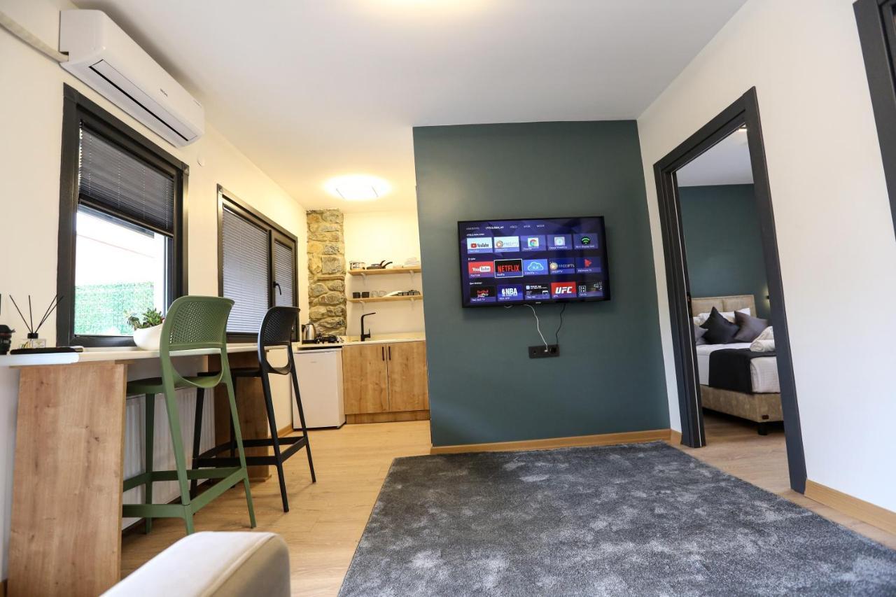Mia Mia Suites Istanbul Exterior photo
