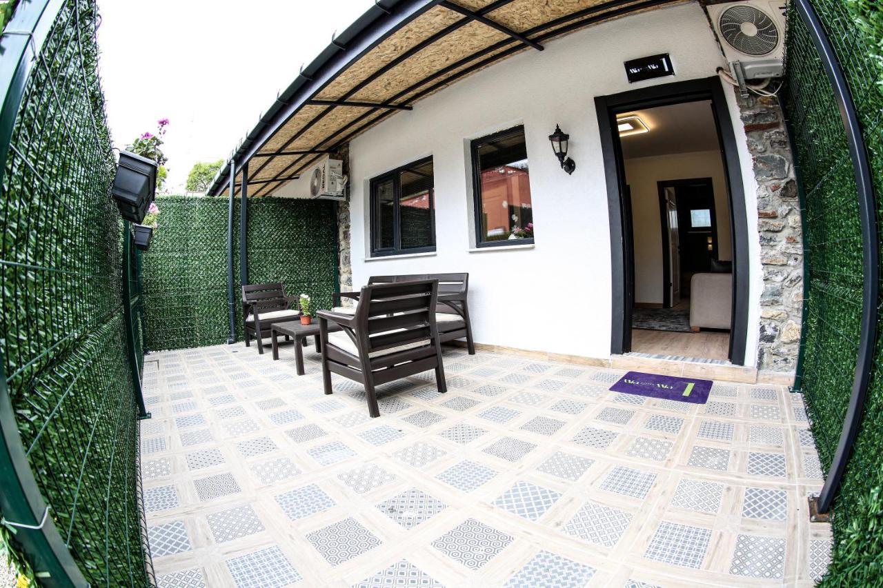 Mia Mia Suites Istanbul Exterior photo